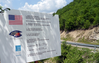 Разминирање мина на подручју села Церевајка, општина Прешево