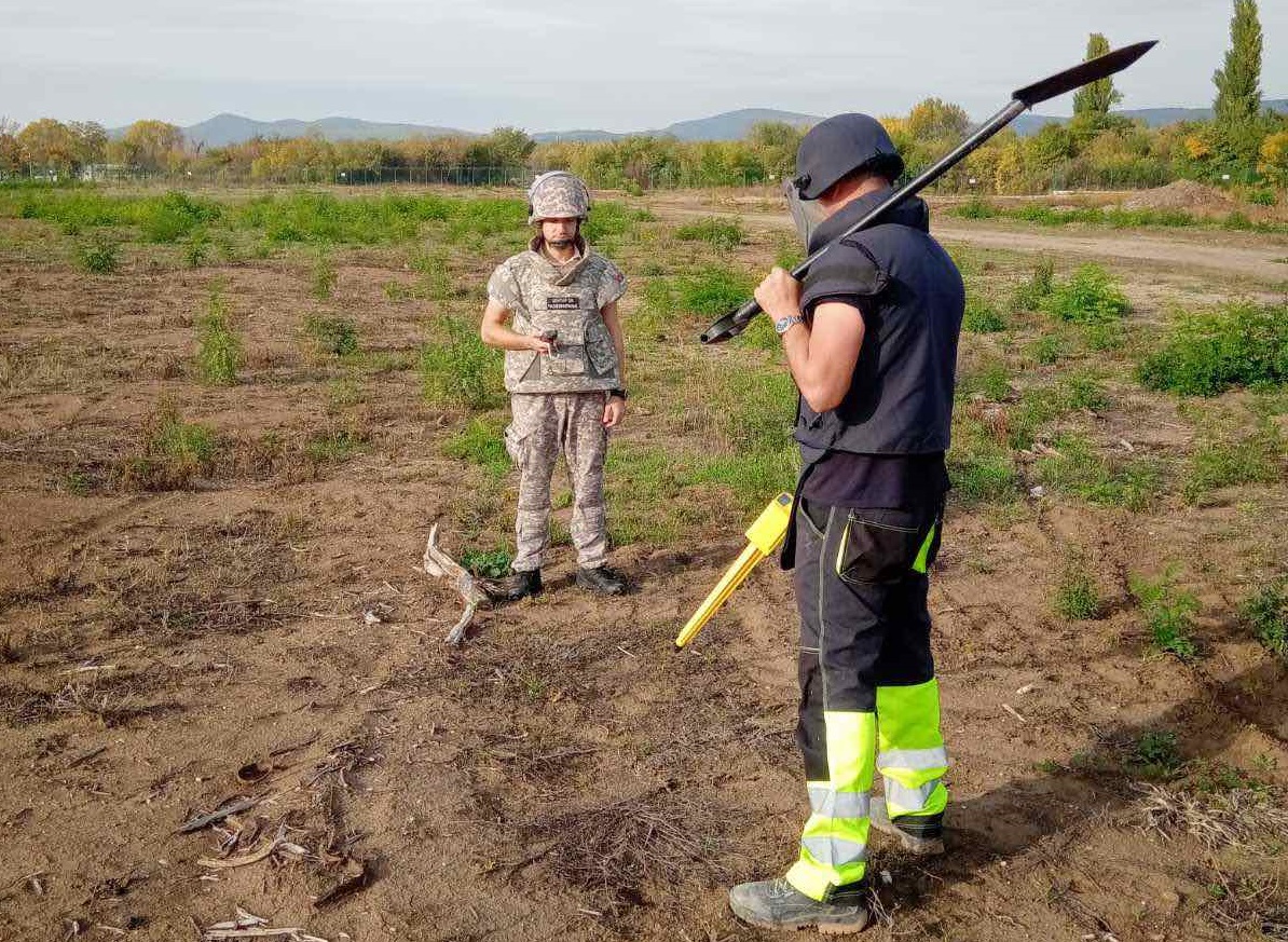  Quality control on cluster munitions clearance project from Niš Constantine the Great Airport - 7th Phase Site 